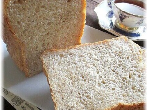 バター＆卵なし！ココナッツオイルで全粒粉の食パン！